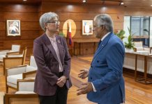 Pakistan, Australia reaffirm commitment to stronger ties during meeting in Manila